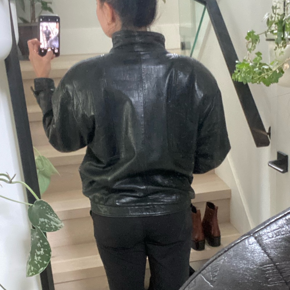 Vintage Touché leather jacket. - Picture 3 of 6